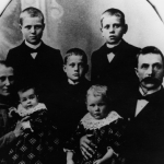 Petters familjefoto ca1905